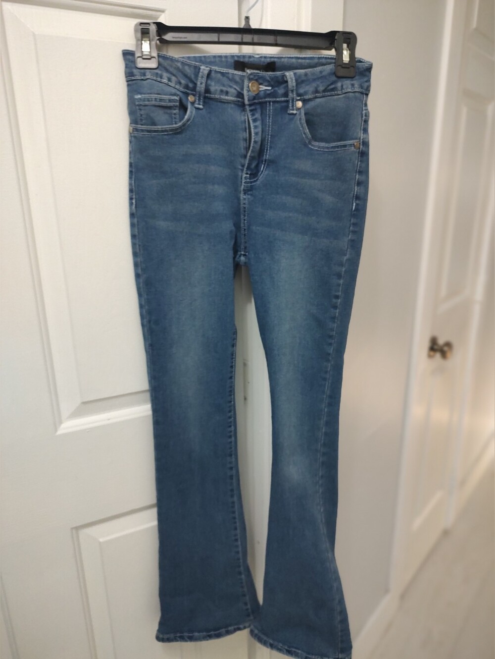Jeans "Between us" (9) with rhinestones and skulls